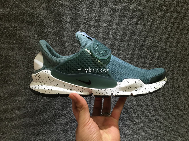 Nike Sock Dart Dark Green